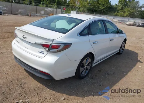 2016 Hyundai Sonata Plug-In Hybrid z USA, uszkodzony, nr VIN KMHE14L29GA021355